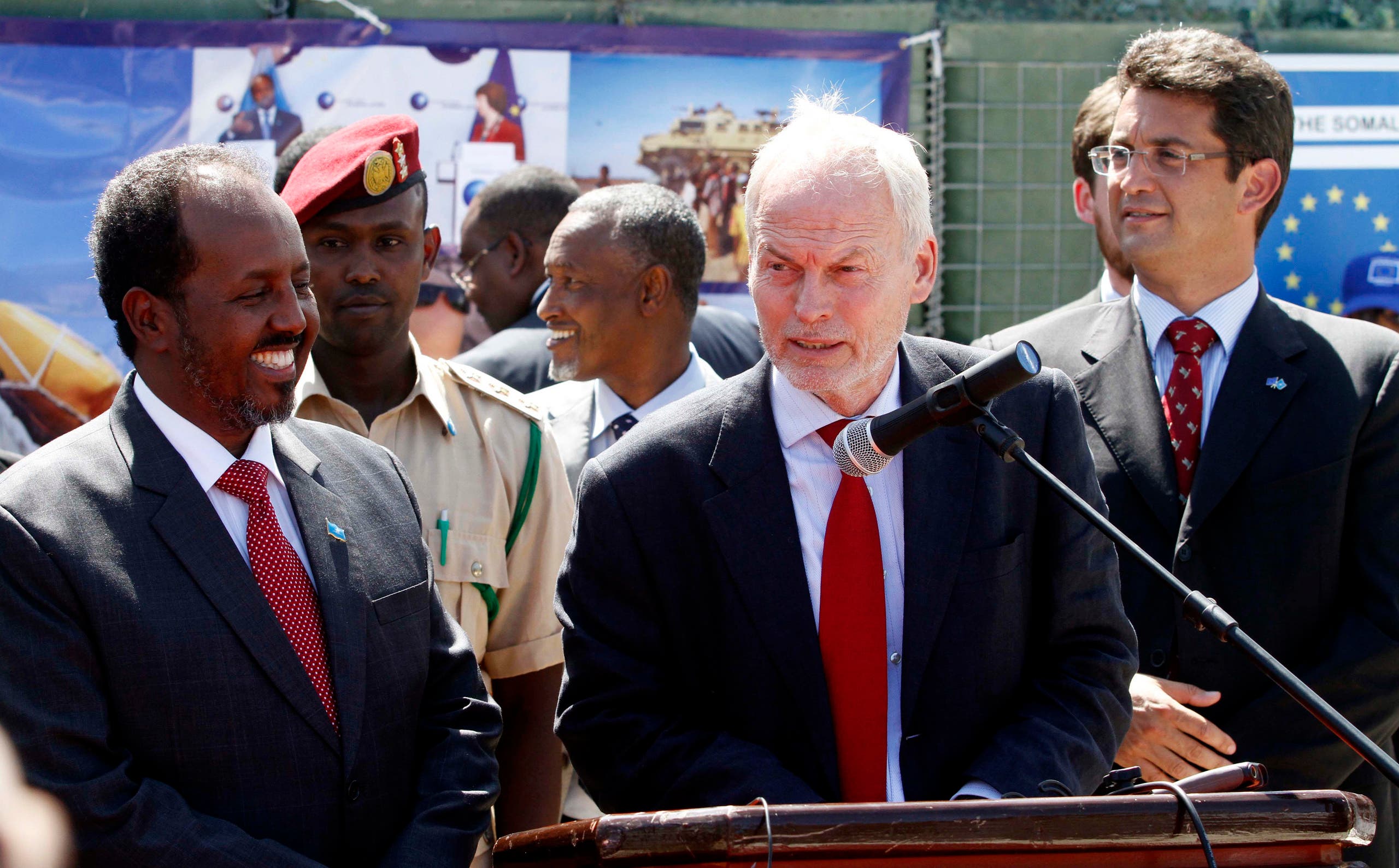 البريطاني نيكولاس كاي مبعوثاً في الصومال (رويترز)