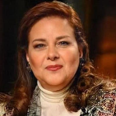 ليس سمير غانم.. الفنان الكوميدي رقم واحد لدلال عبدالعزيز