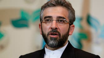 وفد إيراني يصل إلى بروكسل.. مباحثات مع أوروبا حول الملف النووي 