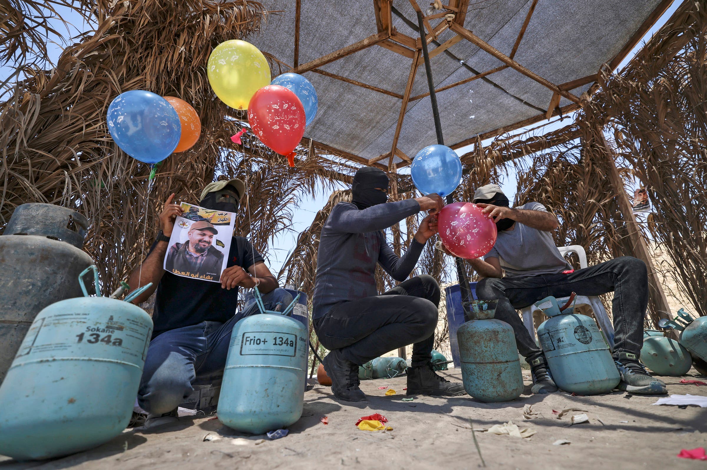 إطلاق بالونات حارقة من قطاع غزة (أرشيفية)