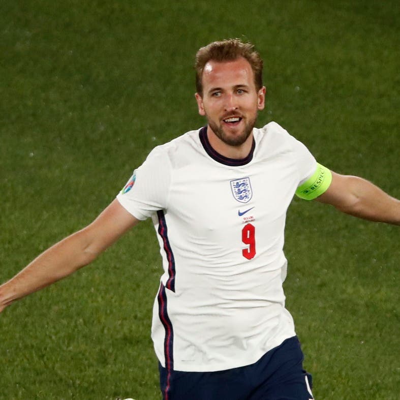 England thrash Ukraine to reach Euro semis as Kane scores twice