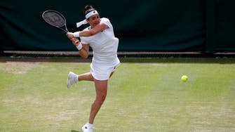 نجمة التنس أنس جابر تبيع مضربها لدعم تونس