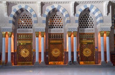 جماليات أبواب المسجد النبوي