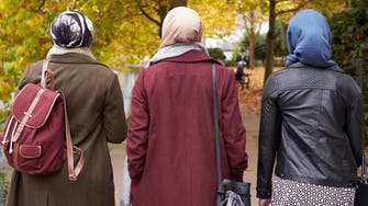 محكمة أوروبية تجيز حظر الحجاب بأماكن العمل في ظروف معينة