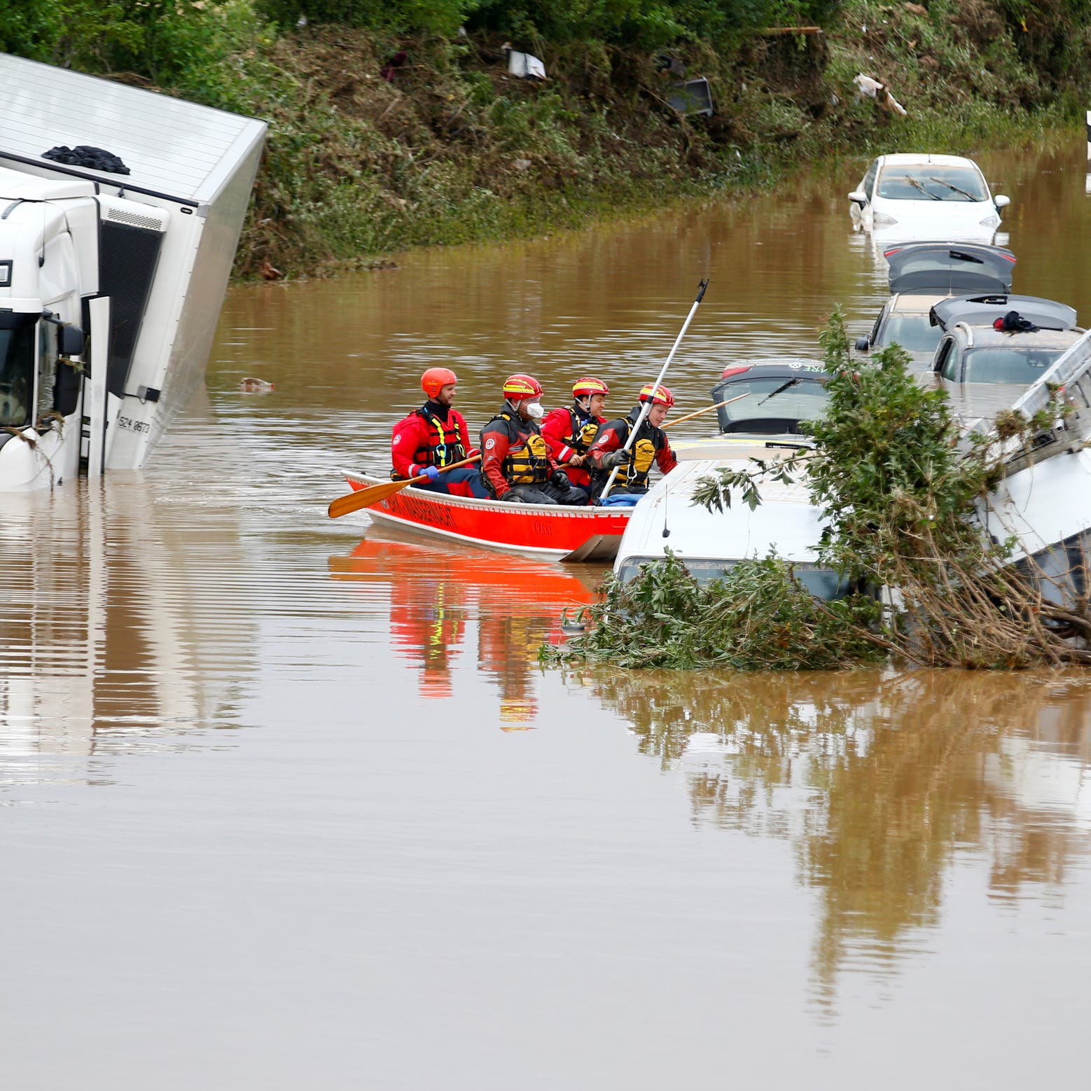 استمرار فيضانات غرب أوروبا.. 153 قتيلاً بينهم 133 بألمانيا