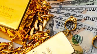 الذهب يفقد بريقه مع ارتفاع الدولار بعد تصريحات المركزي الأميركي