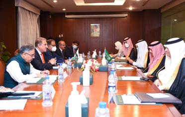 سعودی وزیر خارجہ کے ساتھ دفتر خارجہ میں مذاکرات 