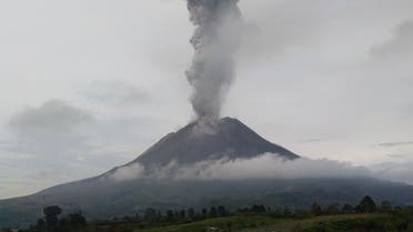 Mount Sinabung spews hot ash and smoke into the sky, seen from Karo, in North Sumatra on May 7, 2021. (File photo: AFP)