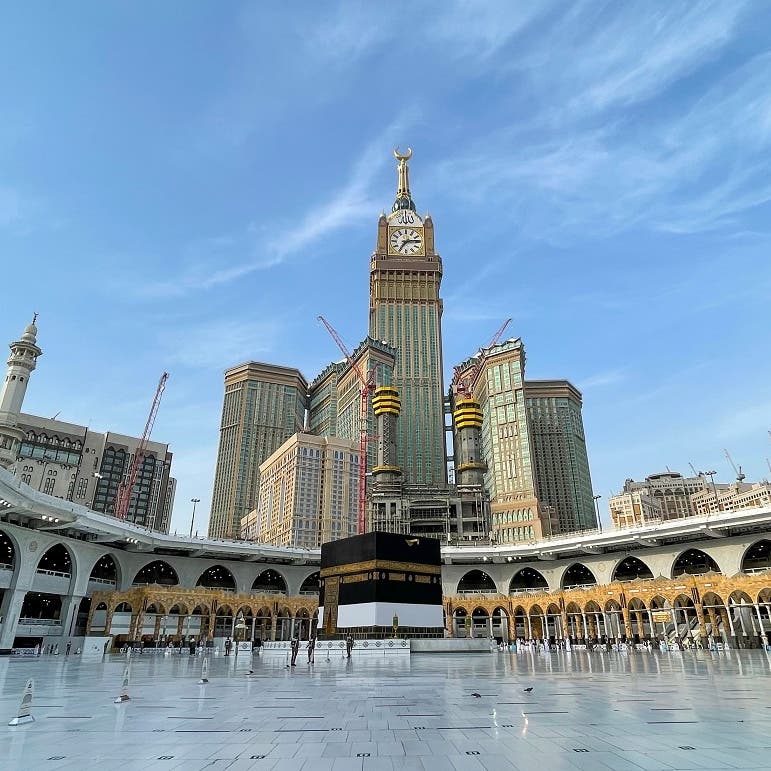 Man arrested after trying to swim from Malaysia to Saudi Arabia’s Mecca 