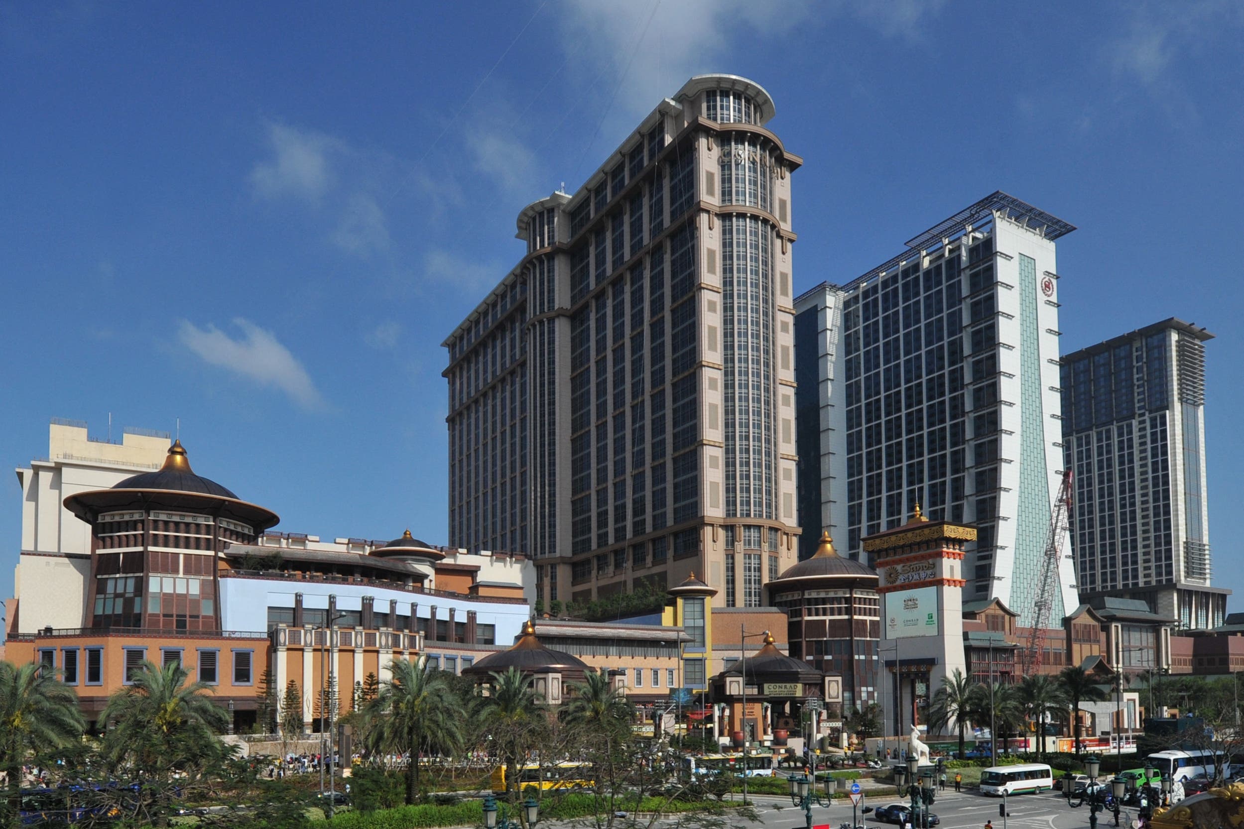 The Sands Cotai Central is seen before the opening of the resort in Macau on April 11, 2012. Las Vegas Sands Corp. opened its fourth casino in the booming Asian gaming capital of Macau transforming a swamp earmarked for a fireworks factory into a $5 billion resort. (FIle photo: AFP)