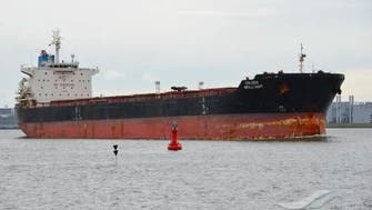 رویترز: نیروهایی با پشتیبانی ایران یک کشتی را در خلیج عمان ربودند 