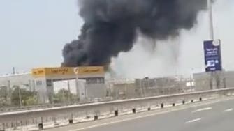 دبئی: جبل علی میں واقع پلاسٹک فیکٹری میں آگ لگ گئی!