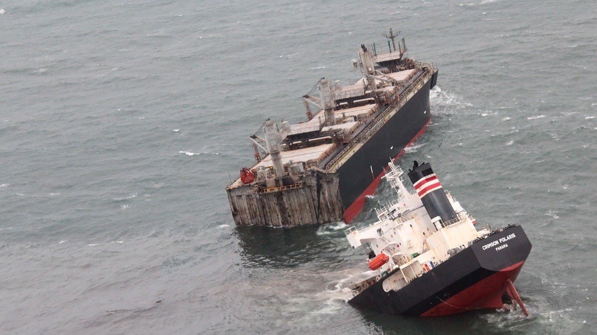 Ship Snaps In Two After Running Aground In Northern Japan Crew Safe Al Arabiya English