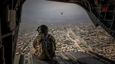 مروحية أميركية فوق العاصمة الأفغانية كابول