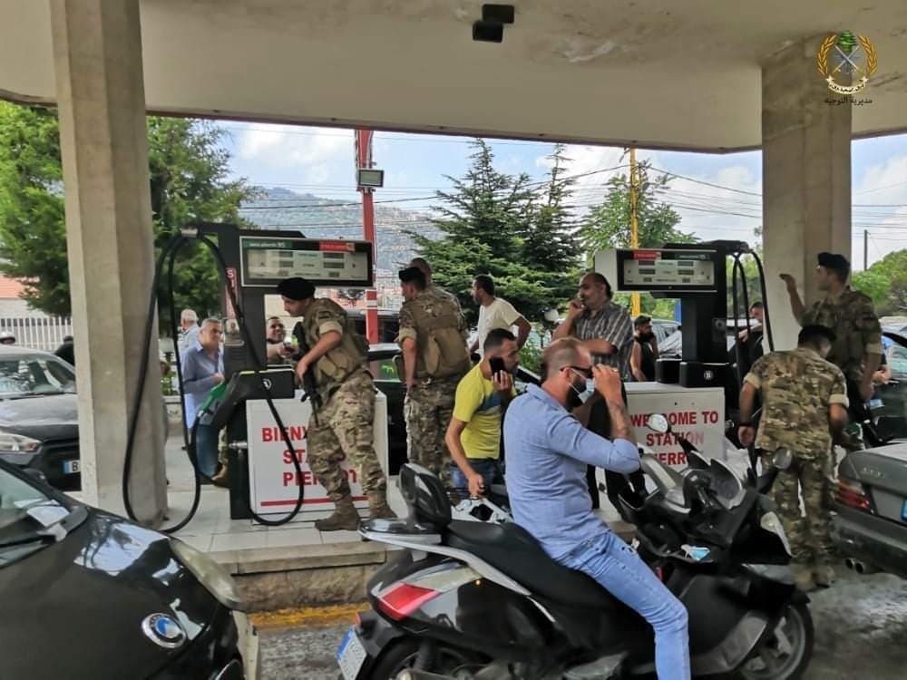 The Lebanese army attacks filling stations