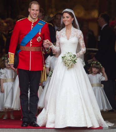 كايت ميدلتون بثوب زفافها من الأمير ويليام