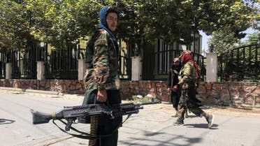 عناصر من طالبان في كابول (رويترز)