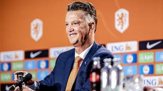 فان غال: هدفي قيادة هولندا للقب كأس العالم
