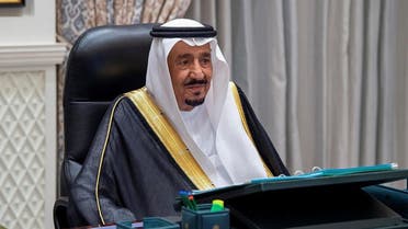 الملك سلمان يترأس جلسة مجلس الوزراء السعودي عن بعد السعودية