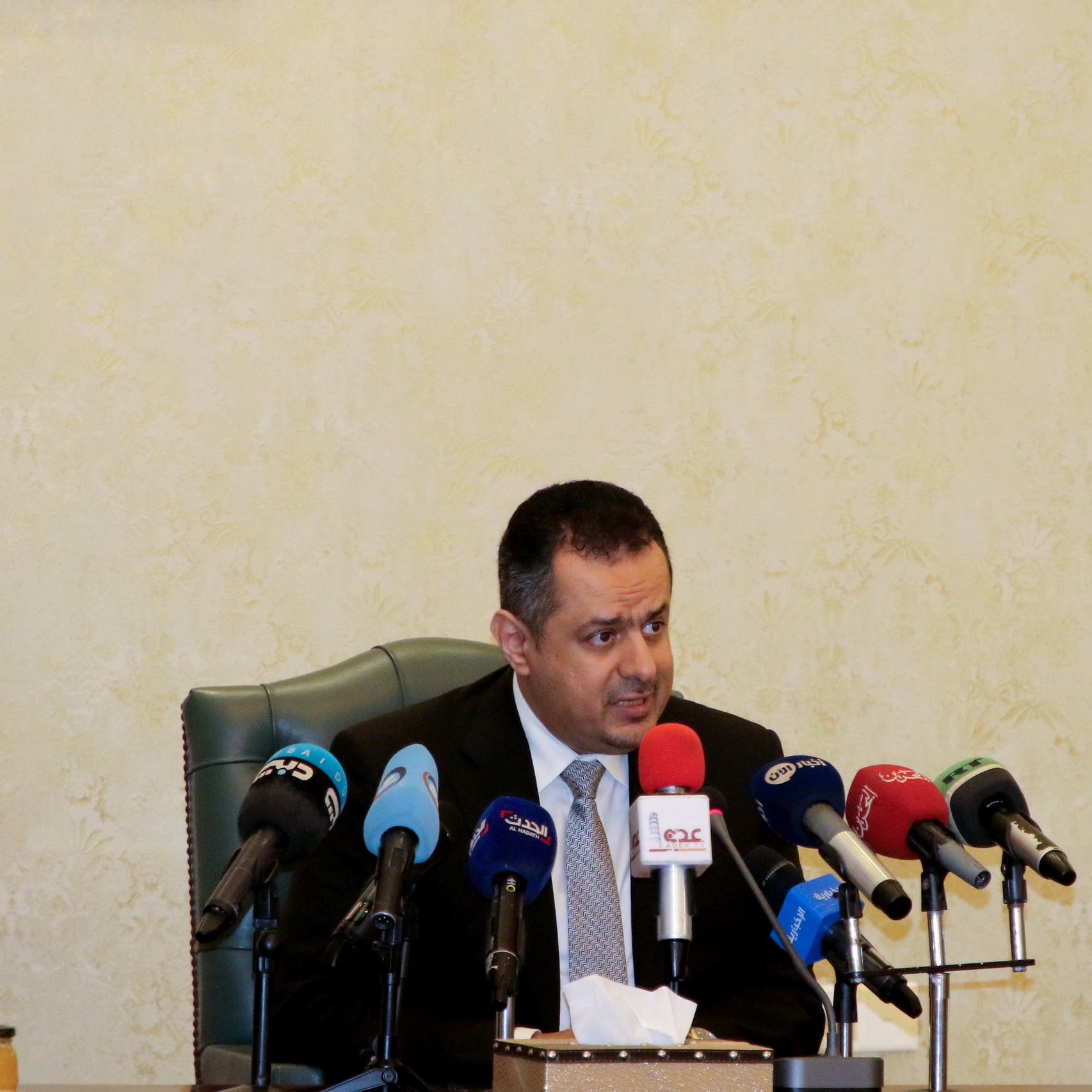 حكومة اليمن تطالب بدعم دولي لإجراءاتها لتفادي كارثة إنسانية