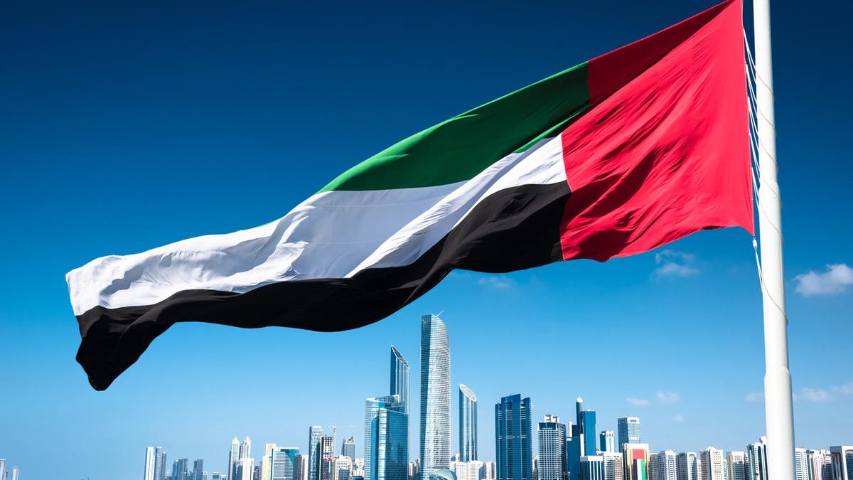 رئيس الإمارات يصدر قانونا اتحاديا للمحافظة على توازن ميزانية 2022