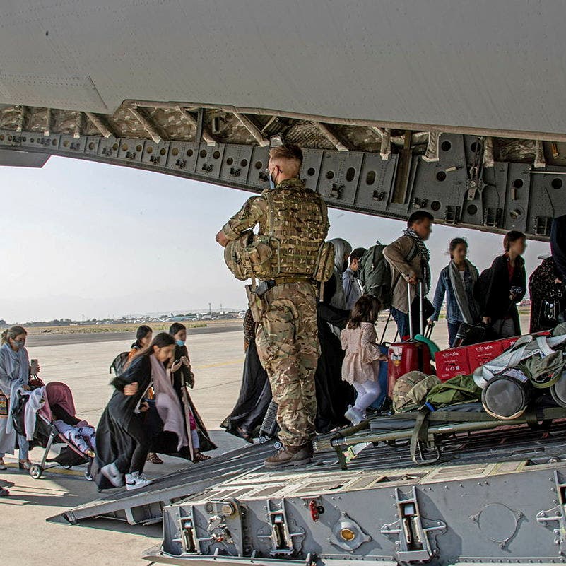 بريطانيا: حواجز طالبان حول مطار كابل تعيق وصول المدنيين