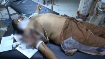 فيديو.. قناص حوثي يصيب يمنياً بجروح خطيرة في الحديدة