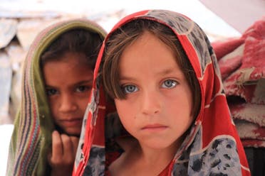 أطفال أفغانستان يشدون أعينهم إلى المستقبل بعد أن ضاعت طفولتهم بفعل الحرب والإرهاب