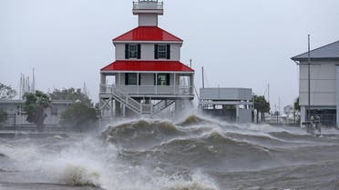 Waves crash against the New Canal Lighthouse on Lake Pontchartrain as the effects of Hurricane Ida begin to be felt in New Orleans, Louisiana, US, August 29, 2021. (Reuters)
