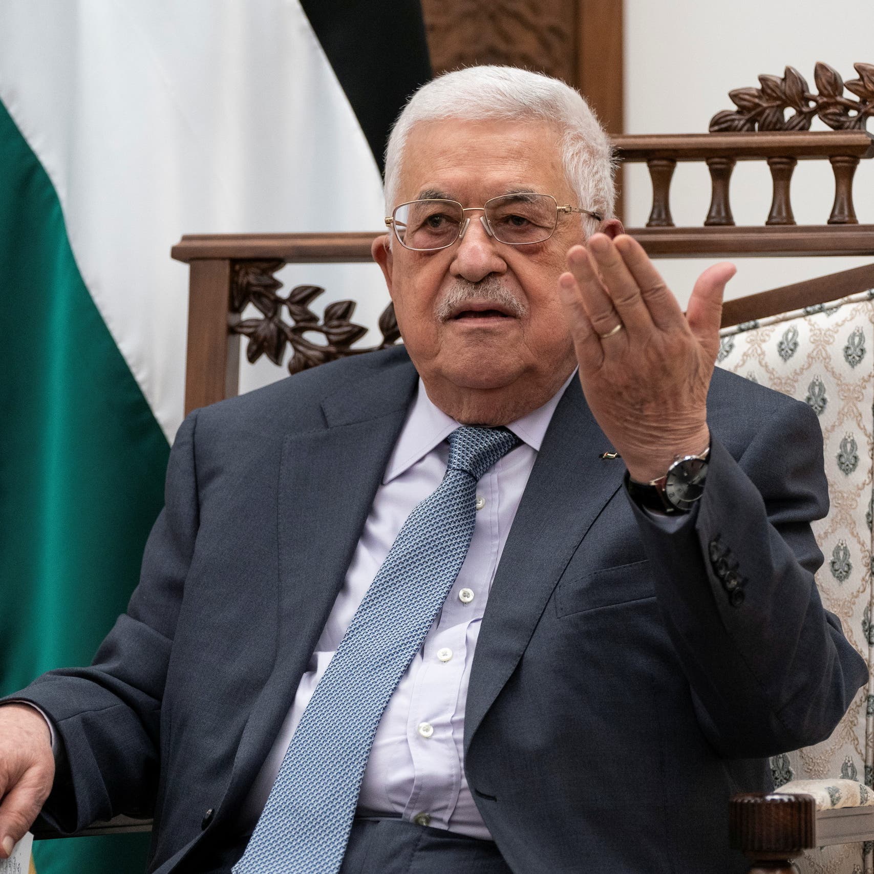 عباس: الاتصالات مستمرة مع واشنطن وهي مع حل الدولتين