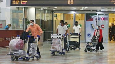 مطار الكويت مصريون في الخارج مناسبة 