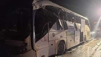 حادث مروع في مصر.. 12 قتيلا وعشرات الجرحى بانقلاب حافلة
