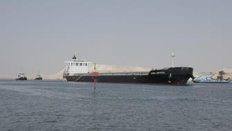 Suez Canal temporarily blocked by Panama-flagged ship, traffic restarted 