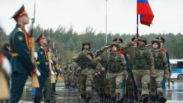  Russian servicemen march during the opening ceremony of the Zapad-2021 joint strategic exercise of the armed forces of the Russian Federation and the Republic of Belarus at the Mulino training ground in the Nizhny Novgorod region on September 9, 2021. (AFP)