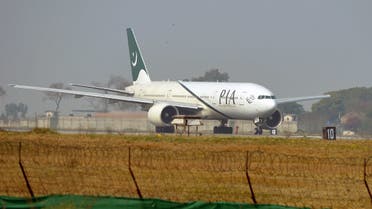 A Pakistan International Airline (PIA) plane taxis on the runway on the way to Saudi Arabia during the PIA employees strike in Islamabad on February 8, 2016. (File photo: AFP)