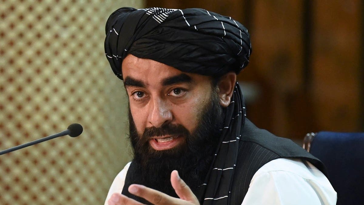 طالبان: لم نفرض البرقع على المذيعات وطالبنا بتغطية الفم والأنف