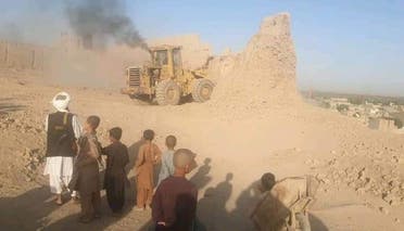 طالبان تدمر حصنا تاريخيا في هلمند (صورة من وكالة أسواكا)