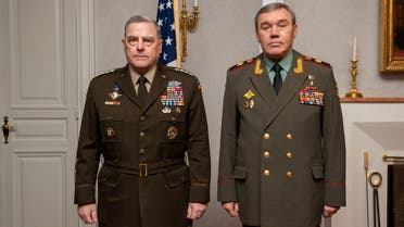 Chairman of the Joint Chiefs of Staff Gen. Mark A. Milley (L) meets with Chief of Russian General Staff Gen. Valery Gerasimov in Helsinki, Sept. 22, 2021. (AFP)