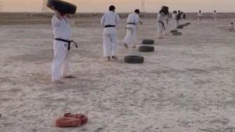 تمرین رزمی‌کاران لیگ برتر خوزستان در شن‌زارهای ماهشهر