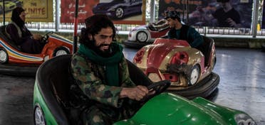 عناصر طالبان در شهربازی کابل
