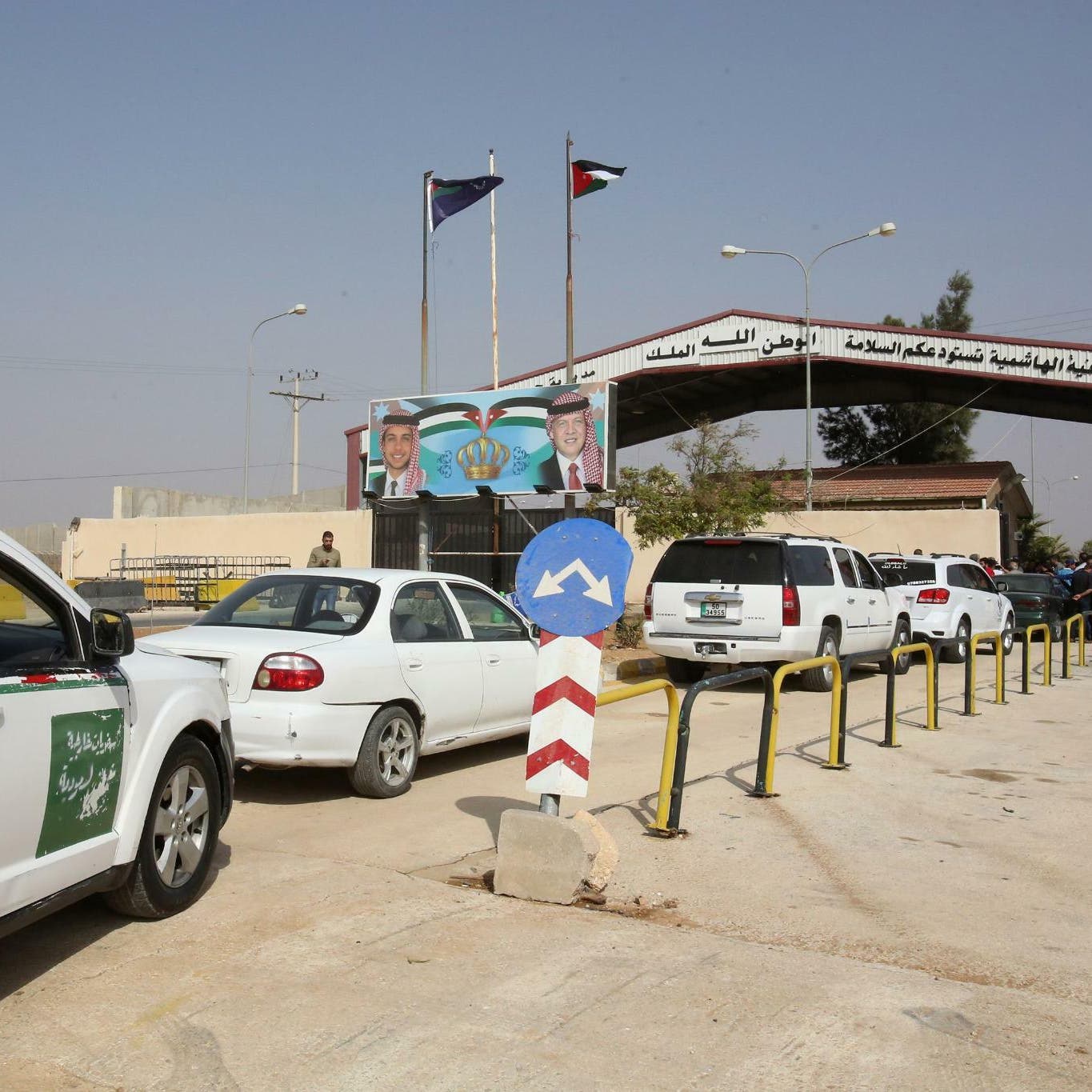  اعتبارا من اليوم.. فتح الحدود الأردنية السورية عبر مركز حدود جابر