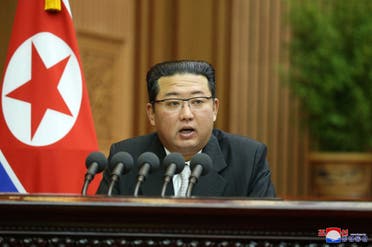 زعيم كوريا الشمالية كيم يونغ اون