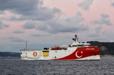 یک کشتی ترکیه در دریای مدیترانه