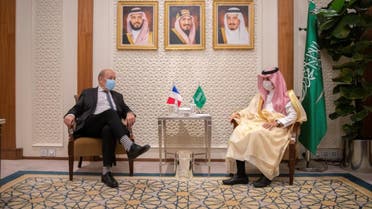 جانب من لقاء وزيرا خارجية السعودية وفرنسا