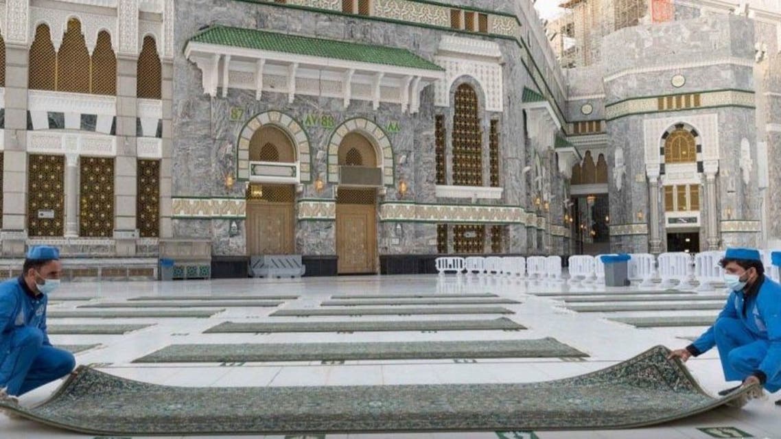 Saudi Arabia’s General Presidency for the Affairs of the Grand Mosque and the Prophet’s Mosque has begun its disinfection and sanitation operations in Mecca’s Grand Mosque. (SPA)
