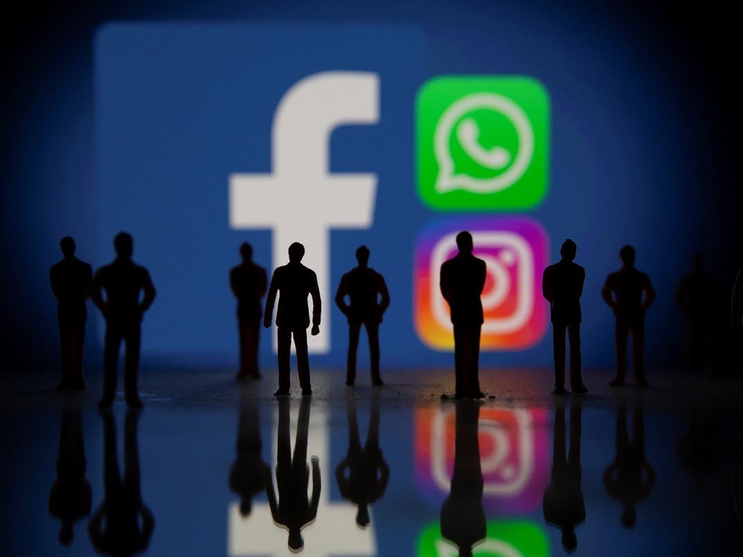 أكبر خلل في تاريخ عملاق التواصل.. فيسبوك وإنستغرام وواتساب تعود إلى الخدمة
