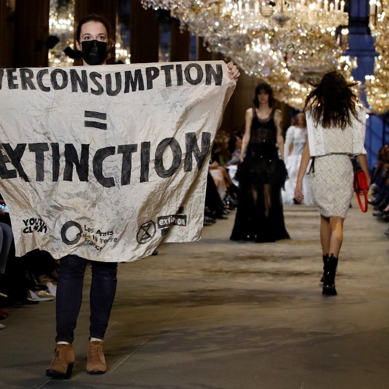 Louis Vuitton: Richelieu 'n' roll, amid climate protest