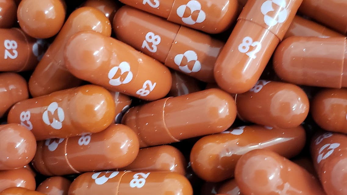  An experimental COVID-19 treatment pill called molnupiravir being developed by Merck & Co Inc and Ridgeback Biotherapeutics LP, is seen in this undated handout photo released by Merck & Co Inc and obtained by Reuters May 17, 2021. (File photo: Reuters)