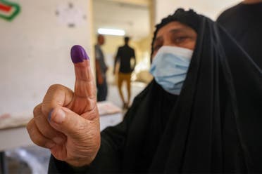 من مركز اقتراع في بغداد (فرانس برس)