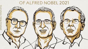 نوبل للاقتصاد لـ 3 باحثين من بلدين.. هذه قائمة بحائزيها خلال 10 سنوات